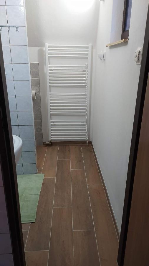 Cyklo Ubytovani A Vinny Sklep Zadovice Bagian luar foto